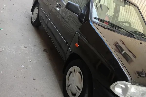 پراید، صندوق دار