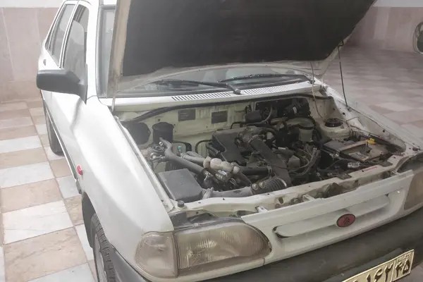 پراید، صندوق دار