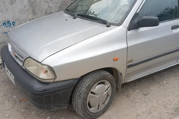 پراید، صندوق دار