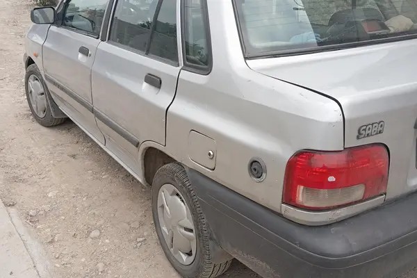 پراید، صندوق دار