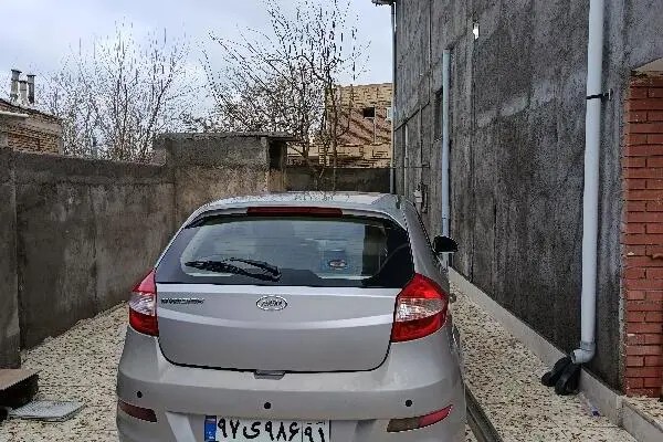 ام وی ام، 315هاچ بک