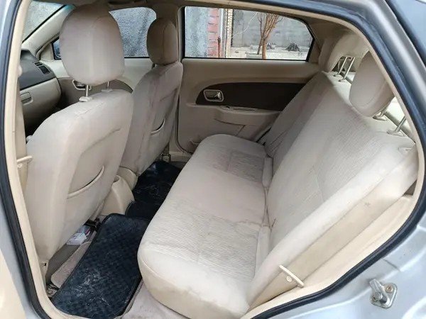 ام وی ام، 315هاچ بک