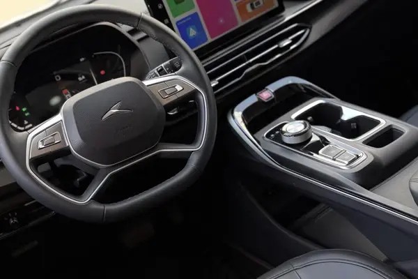 کی ام سی، X5