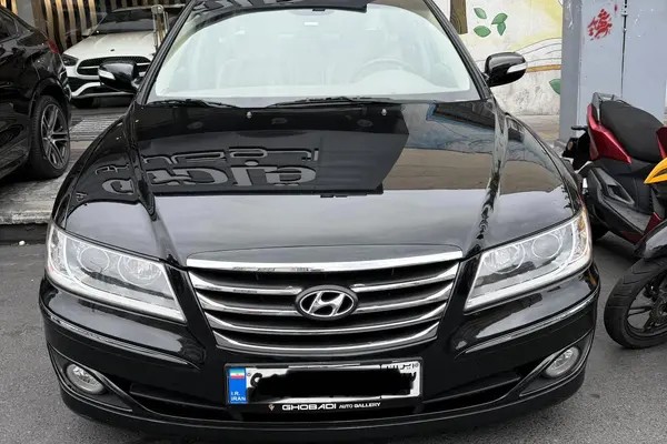 هیوندای، آزرا (گرنجور)