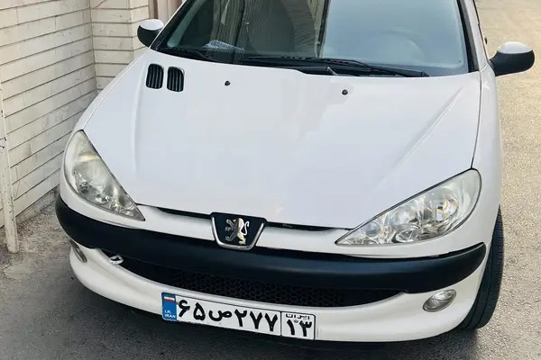 پژو، 206 SD