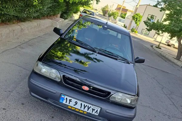 پراید، صندوق دار