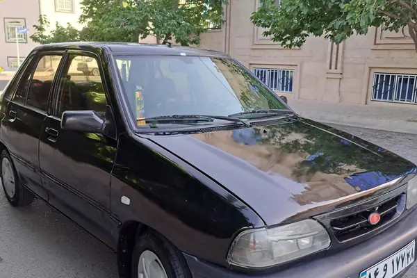 پراید، صندوق دار