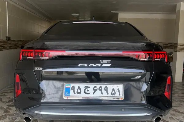کی ام سی، J7