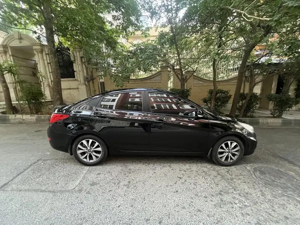 هیوندای، اکسنت (مونتاژ)
