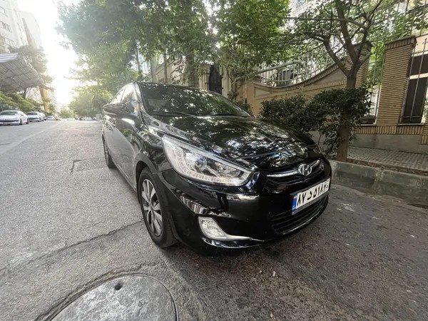 هیوندای، اکسنت (مونتاژ)