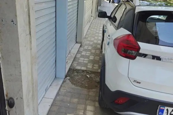 ام وی ام، X22
