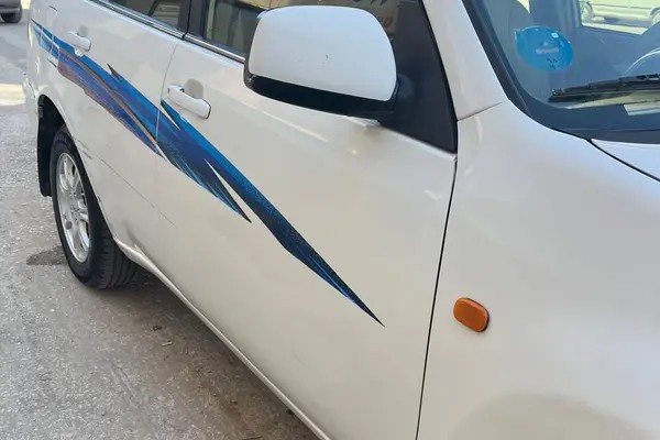 ام وی ام، X33