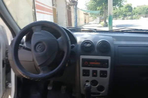 رنو، تندر 90