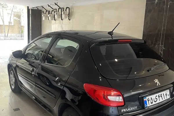 پژو، 207