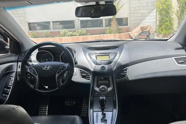 هیوندای، النترا