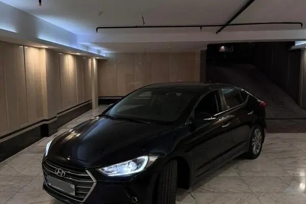 هیوندای، النترا