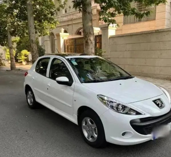 پژو، 207
