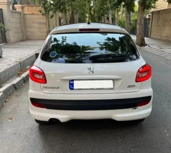 پژو، 207