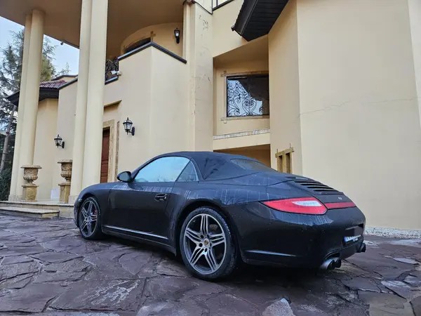 پورشه، 911