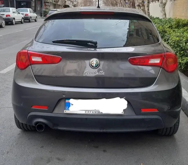 آلفارومئو، جولیتا