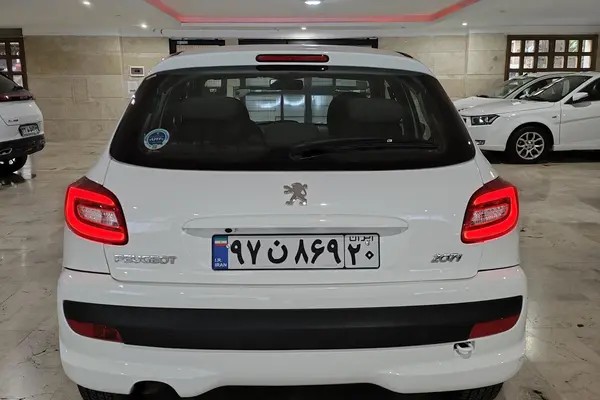 پژو، 207