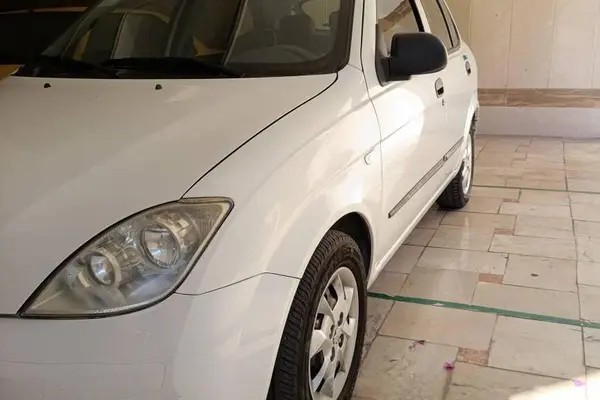 تیبا، هاچ بک