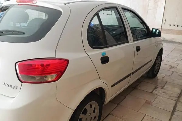 تیبا، هاچ بک