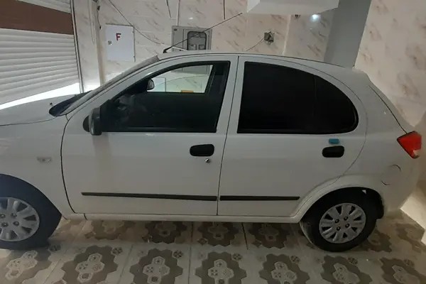 تیبا، هاچ بک