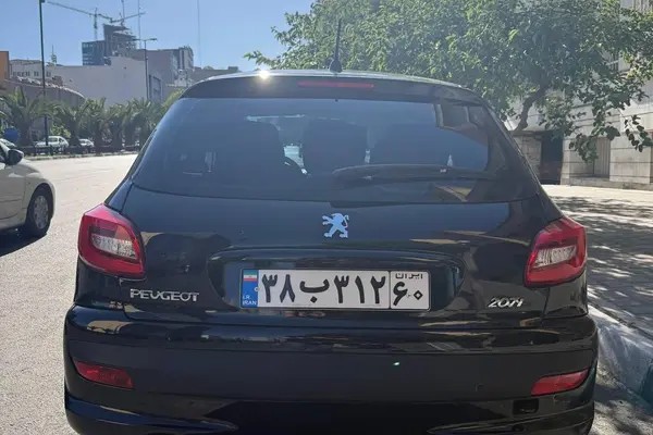 پژو، 207