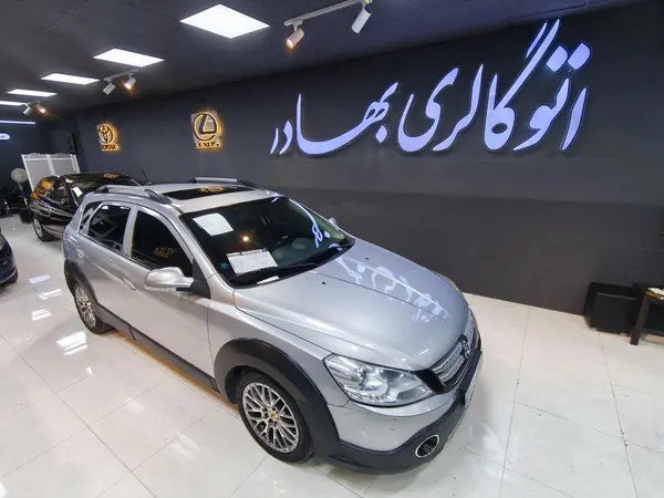 دانگ فنگ، H30 کراس