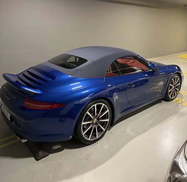 پورشه، 911