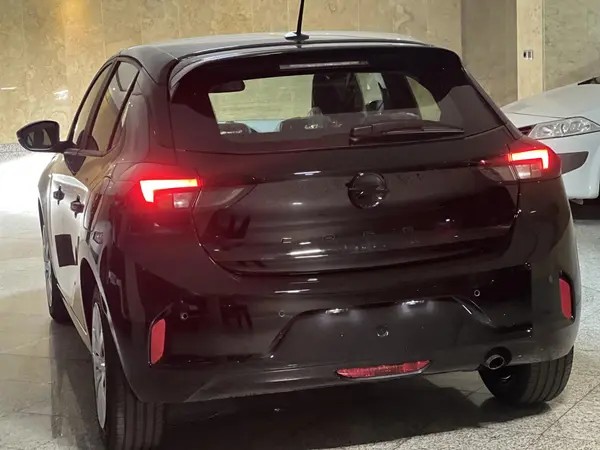 اپل، کورسا