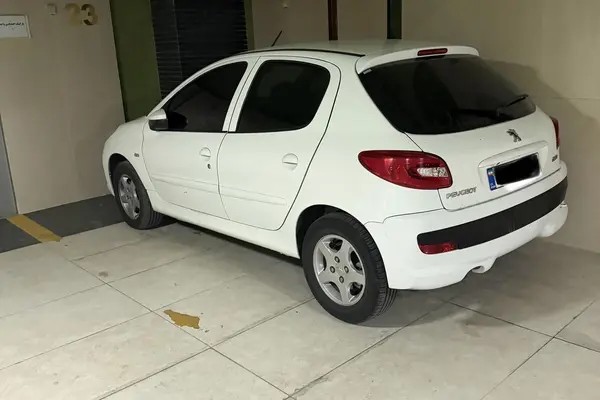 پژو، 207