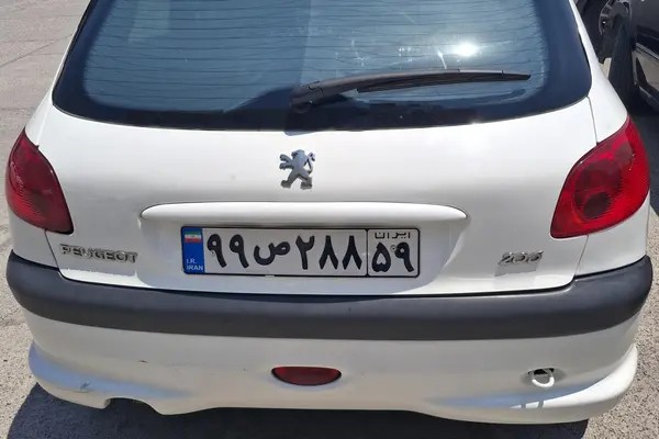 پژو، 206