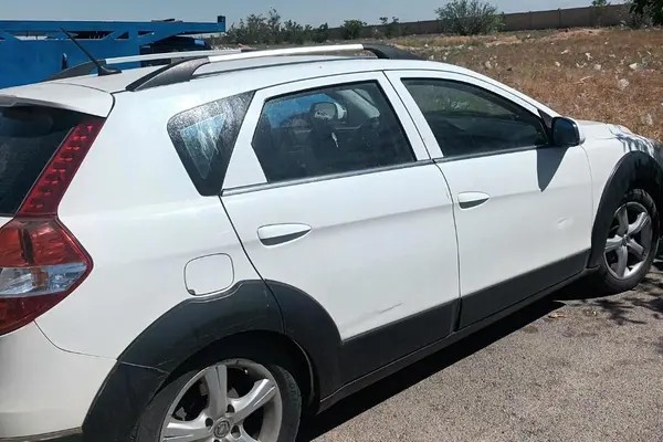 دانگ فنگ، H30 کراس