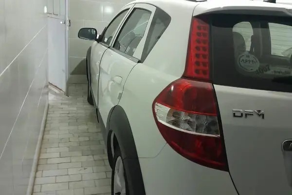 دانگ فنگ، H30 کراس