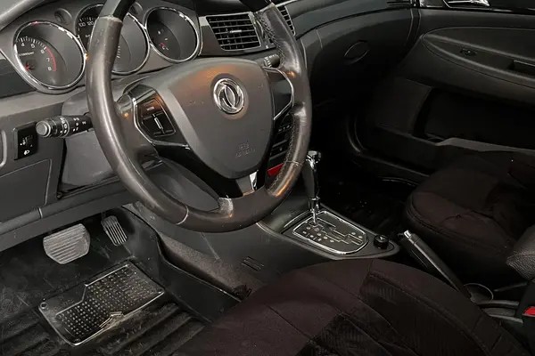 دانگ فنگ، H30 کراس
