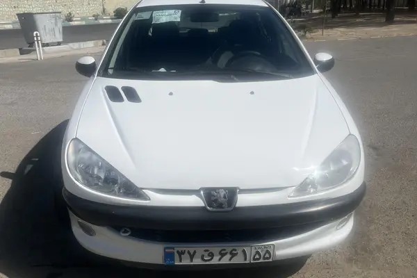 پژو، 206