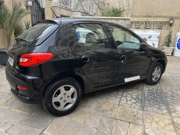 پژو، 207
