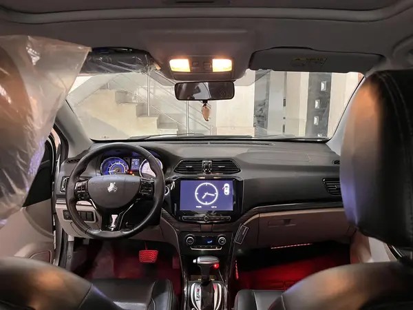 شاهین، اتوماتیک CVT