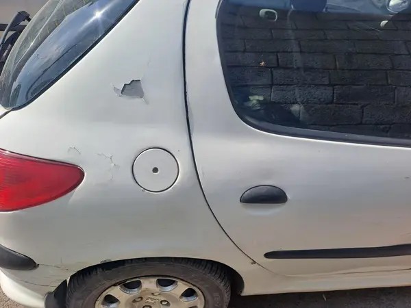 پژو، 206