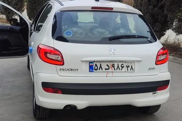 پژو، 207