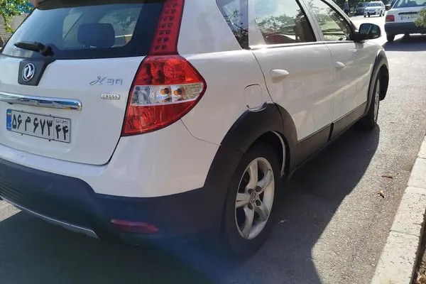 دانگ فنگ، H30 کراس