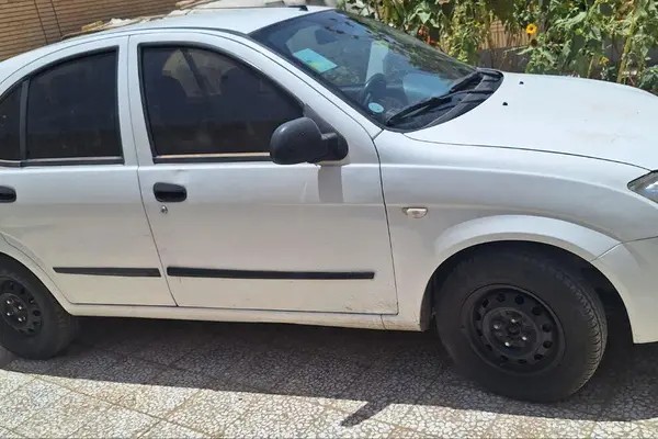 تیبا، هاچ بک