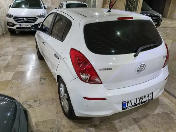 هیوندای، i20