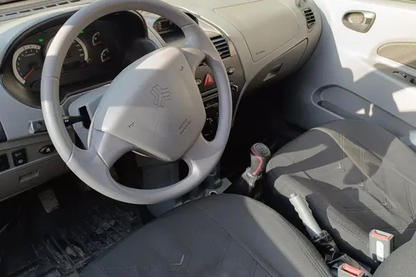 تیبا، هاچ بک