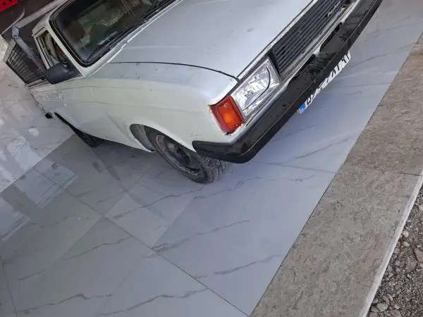 پیکان، وانت