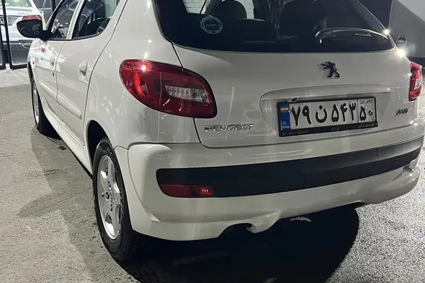 پژو، 207