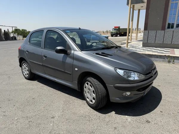 پژو، 206