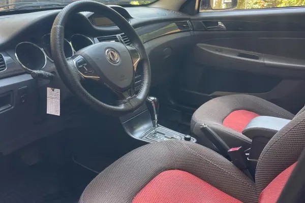 دانگ فنگ، H30 کراس
